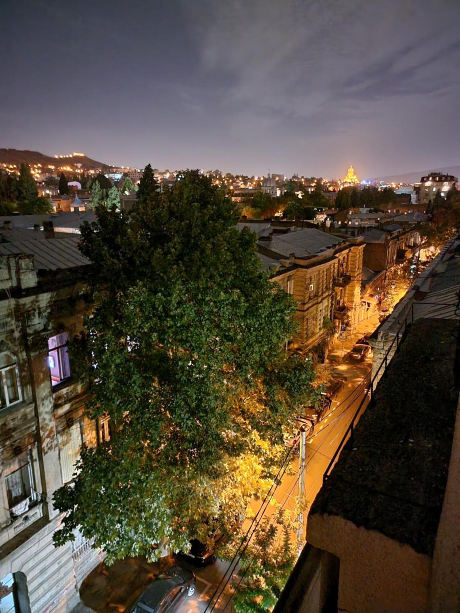 Апартаменты Silk Road Тбилиси Экстерьер фото